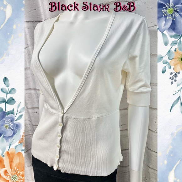 White cotton half button down 3/4” sleeve sweater cardigan by Paraphrase. Sz Sm - Picture 2 of 8